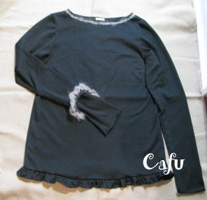 福岡の雑貨屋Cafu（カフー）：シュシュつきの黒のカットソー